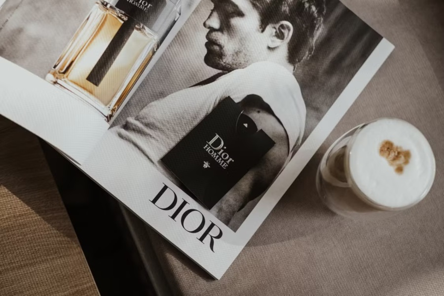 How Visual Identity Drives High-End Luxury Marketing