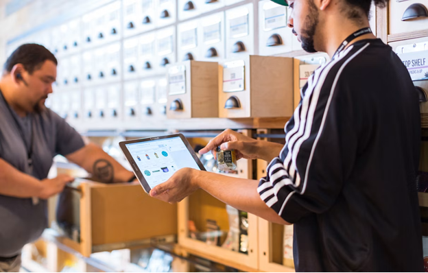 Essential Tips for Managing Inventory Stock Levels Effectively 